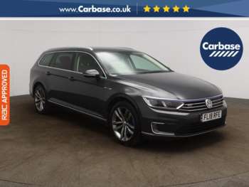 2018 (18) - Volkswagen Passat
