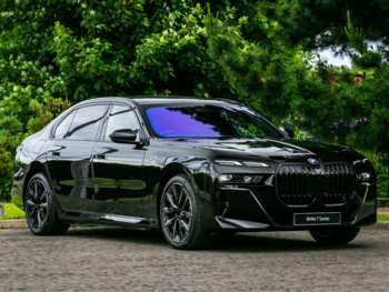 2024 - BMW i7