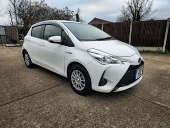 2017 (67) - Toyota Yaris